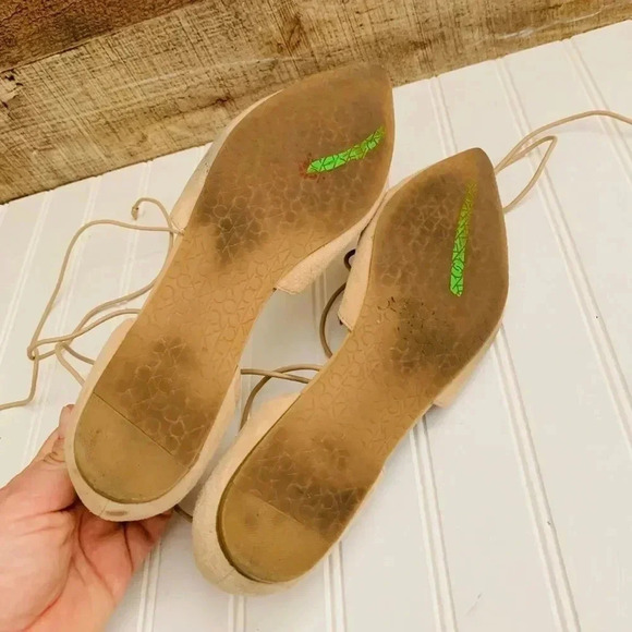 Calvin Klein Haide Suede Flats - Picture 7 of 7